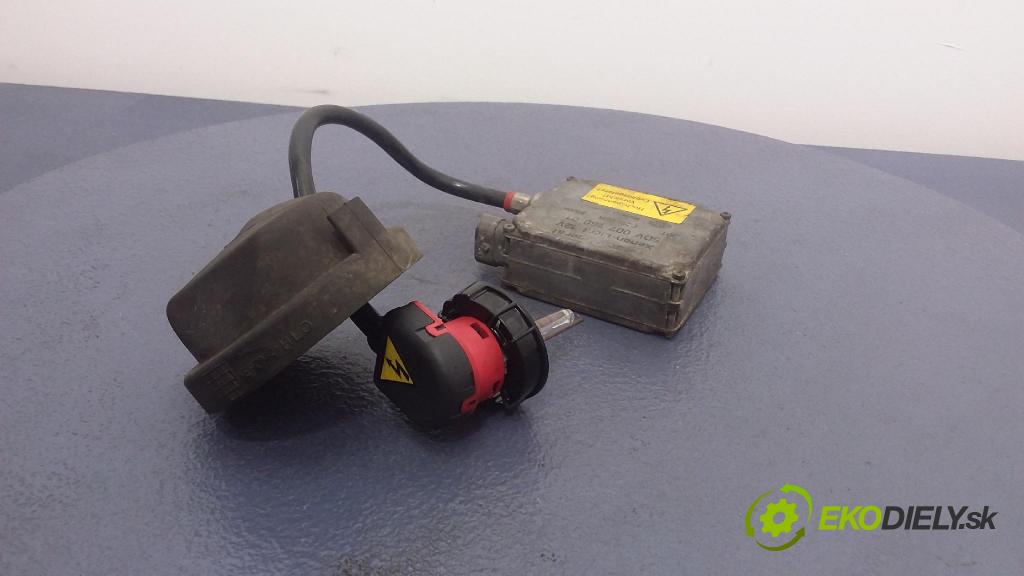 Volkswagen Passat 1999 měnič 5DV007760-01