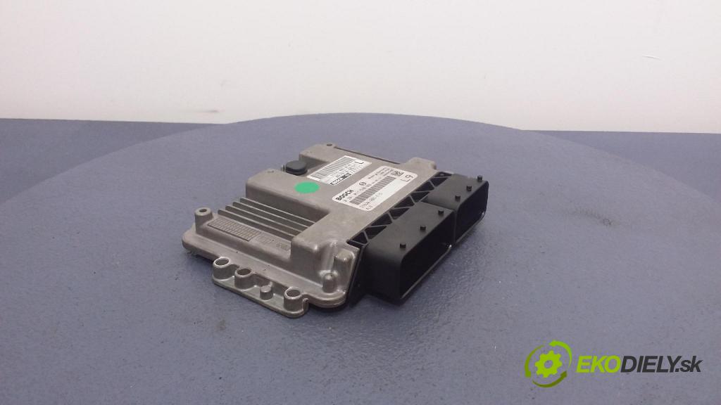 Honda Accord 2004 riadiaca jednotka Motor: 028011546