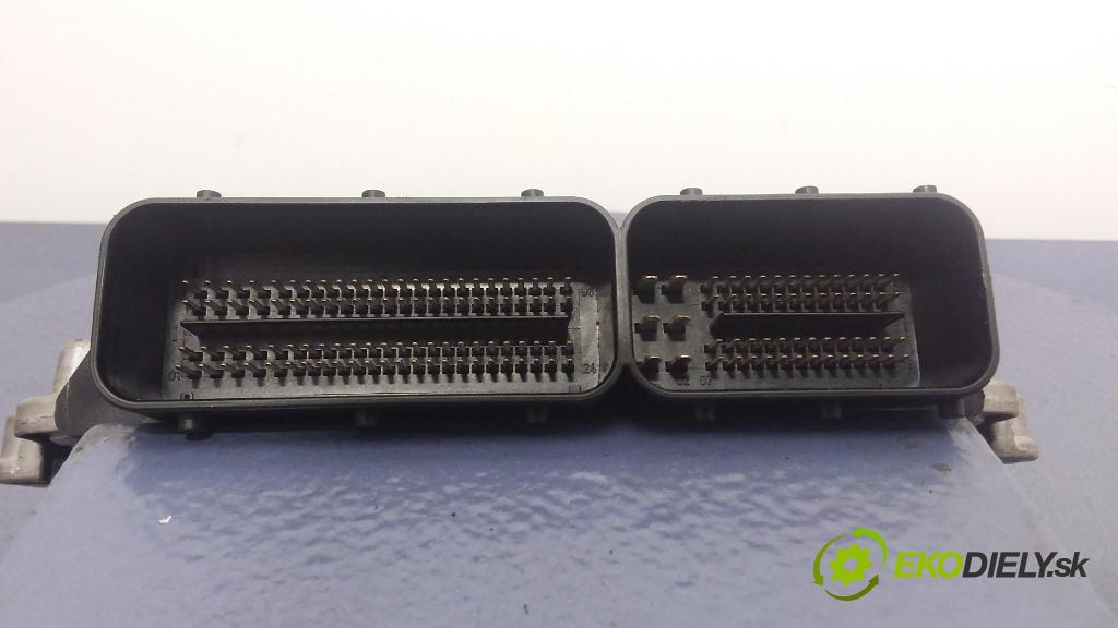 Honda Accord 2004 riadiaca jednotka Motor: 028011546