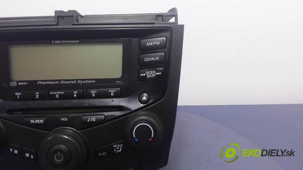 Honda Accord 2004 Radio I Navigácia: 39050-SEF-G220
