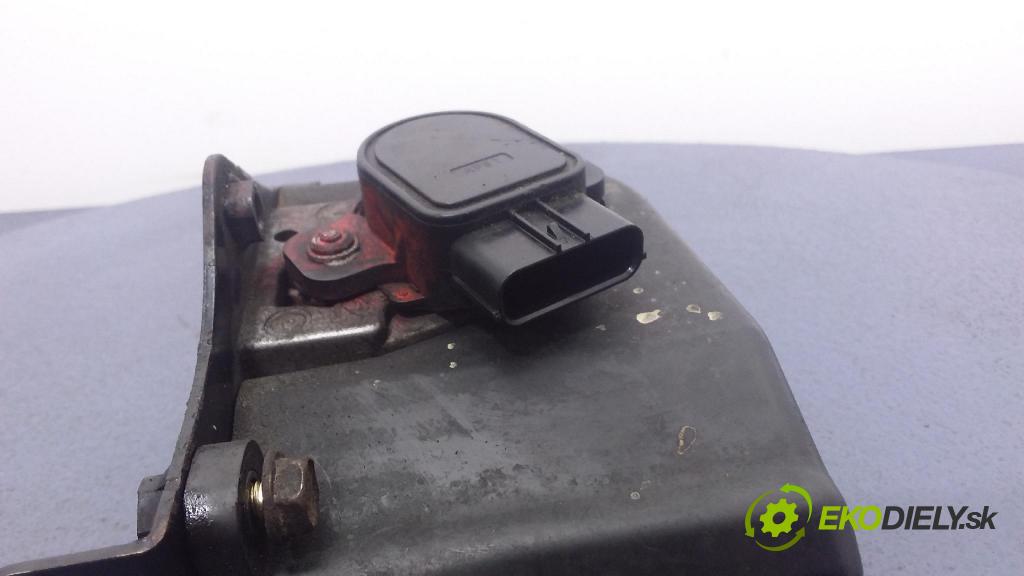 Honda Accord 2004 pedal Plyn: 01