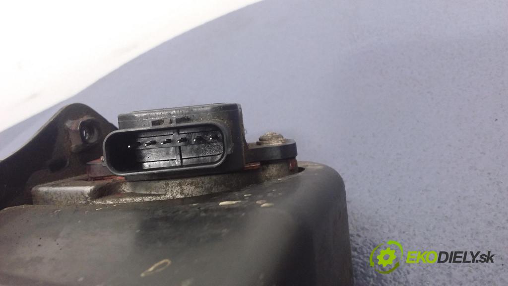 Honda Accord 2004 pedal Plyn: 01