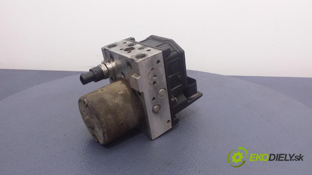 Toyota Avensis 2006 čerpadlo ABS x 44540-05040