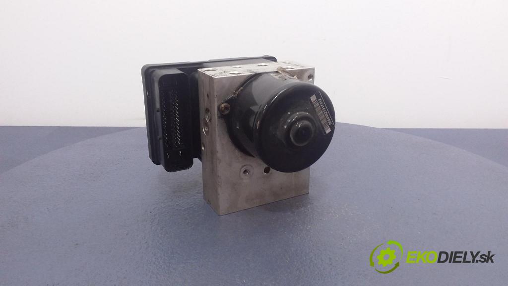 Volkswagen Sharan 2004 čerpadlo ABS x 7M3907379E