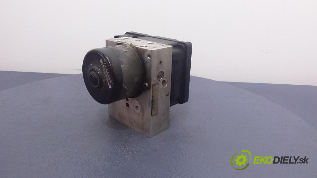 Volkswagen Sharan 2004 čerpadlo ABS x 7M3907379E