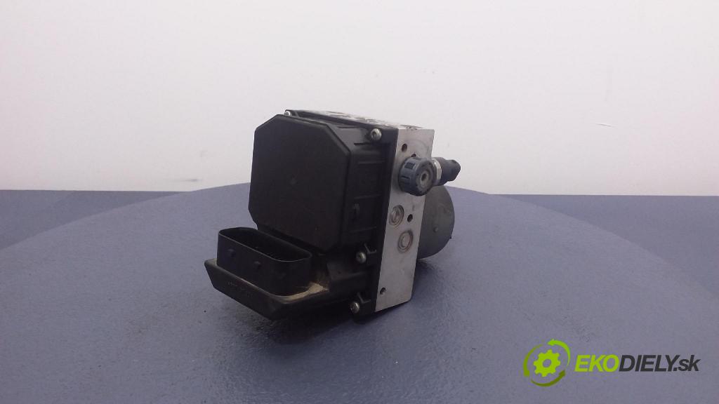 Audi A4 2004 čerpadlo ABS x 8E0614517