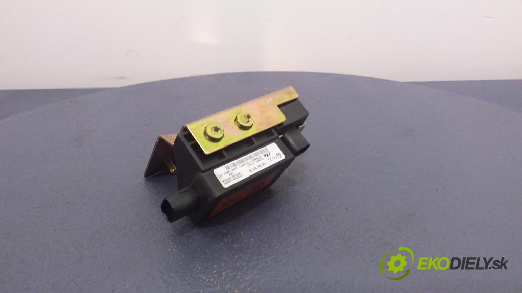 Volkswagen Golf 2001 snímač ESP. 1J0907657B