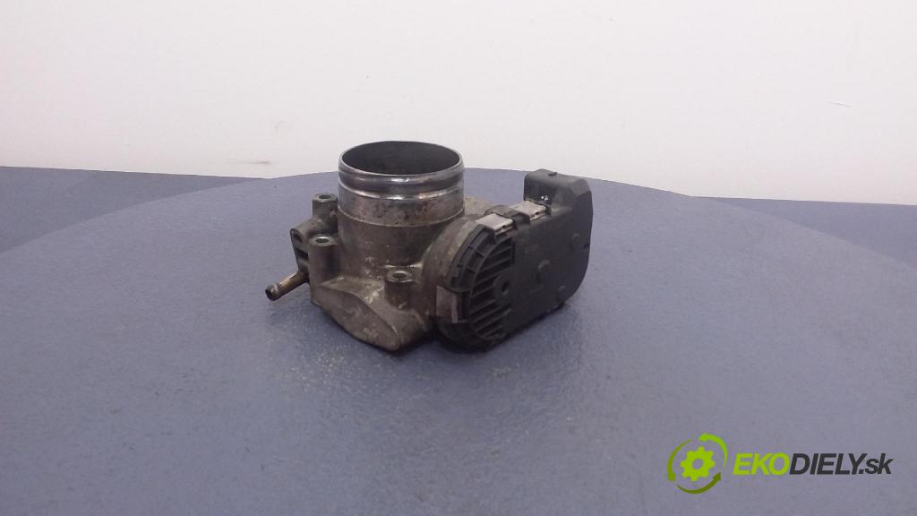 Audi A4 2004 klapka 06B133062H