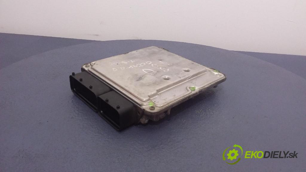 Skoda Octavia 2005 riadiaca jednotka Motor: 03G906016K