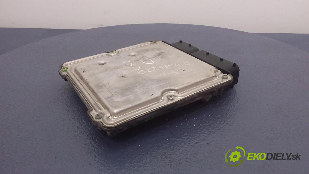 Skoda Octavia 2005 riadiaca jednotka Motor: 03G906016K