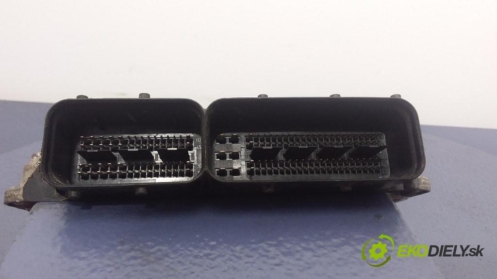 Opel Vectra 2007 riadiaca jednotka Motor: 55566277