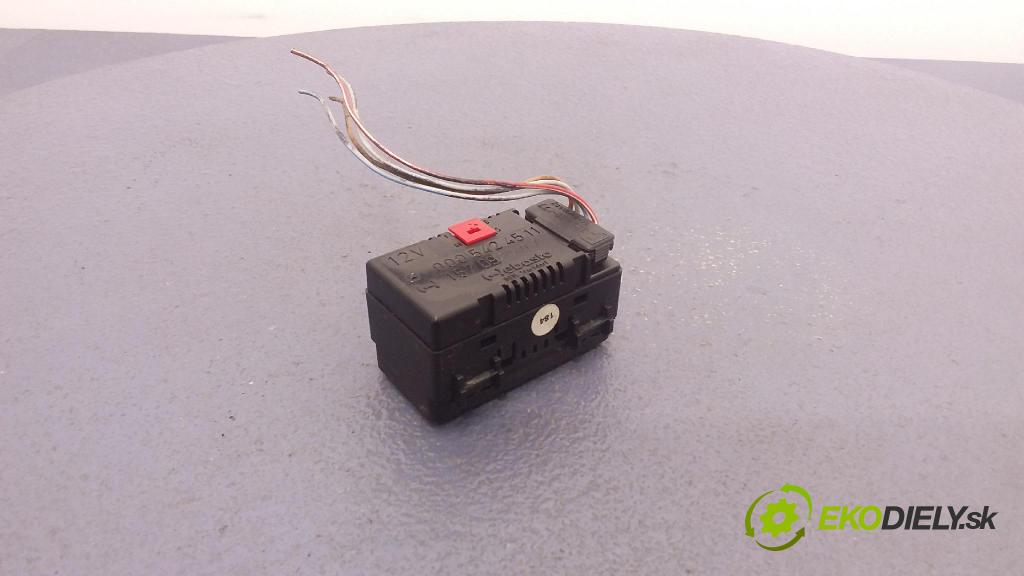 Mercedes-benz E 240 1998 Sledujte: 0005424511