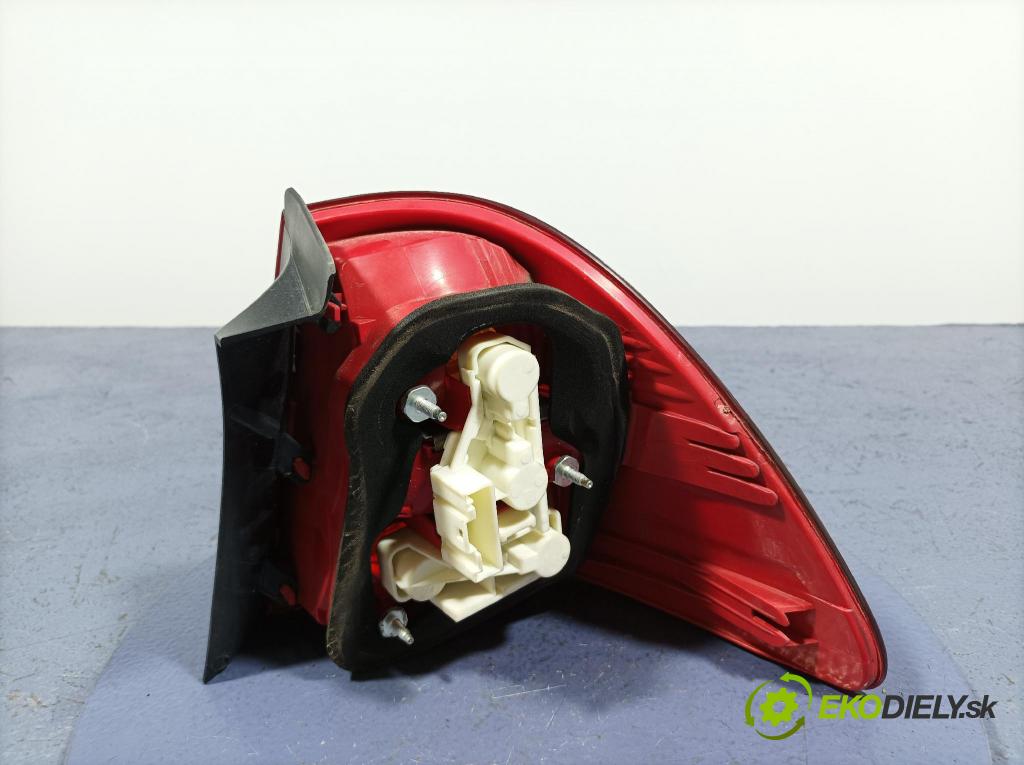 Bmw Seria 3 2007 svetlo / reflektor zad ľavá Vonkajsia: 7160061