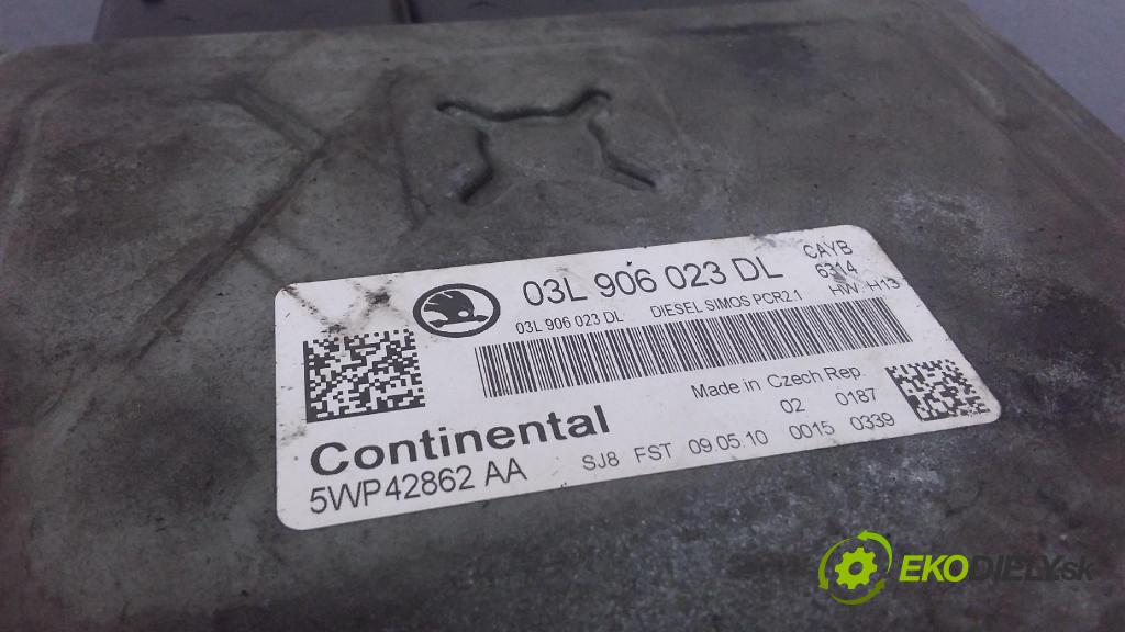Skoda Fabia 2010 riadiaca jednotka Motor: 03L906023DL
