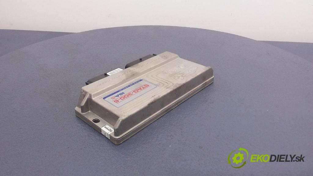 Bmw Seria 5 2000 riadiaca jednotka 67R-014289