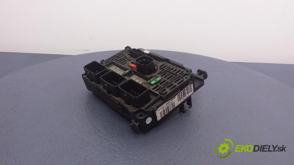 Citroen C5 2005 skrinka Poistky: 9658539680