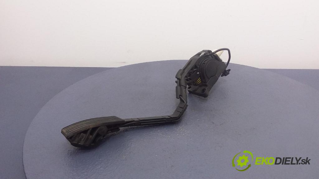Citroen C5 2005 pedal Plyn: 9650341780