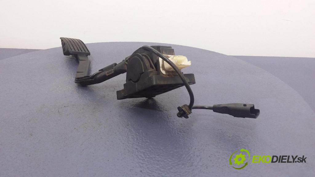 Citroen C5 2005 pedal Plyn: 9650341780
