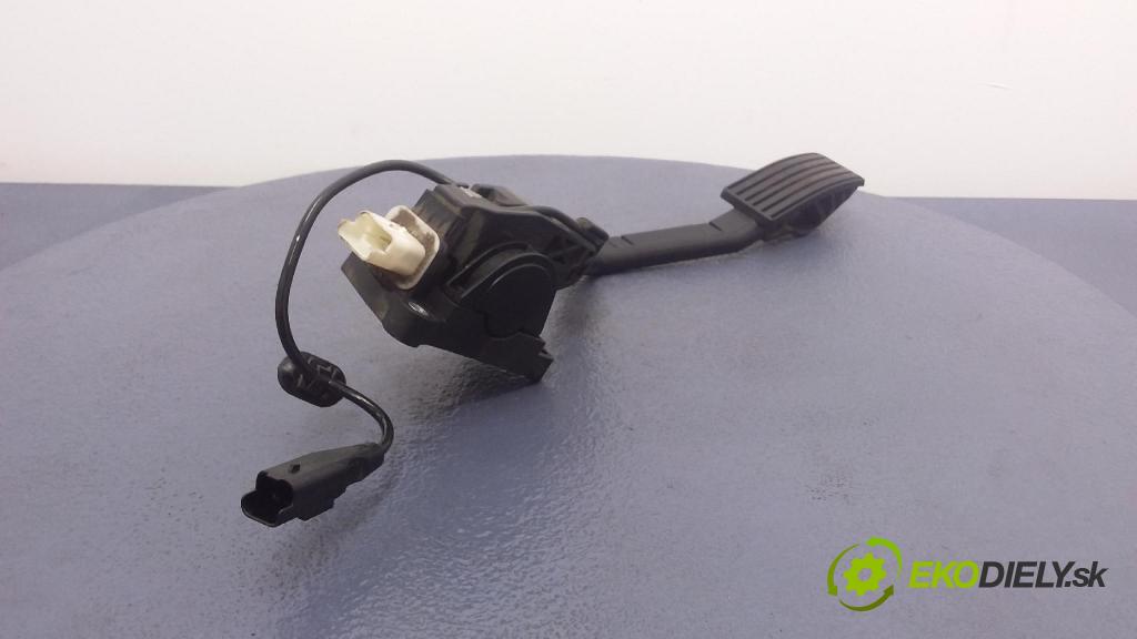 Citroen C5 2005 pedal Plyn: 9650341780