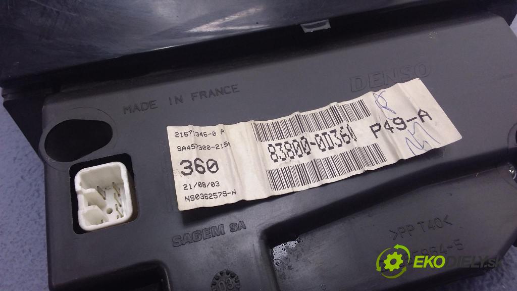 Toyota Yaris 2003 prístrojovka/ budíky 83800-0D360