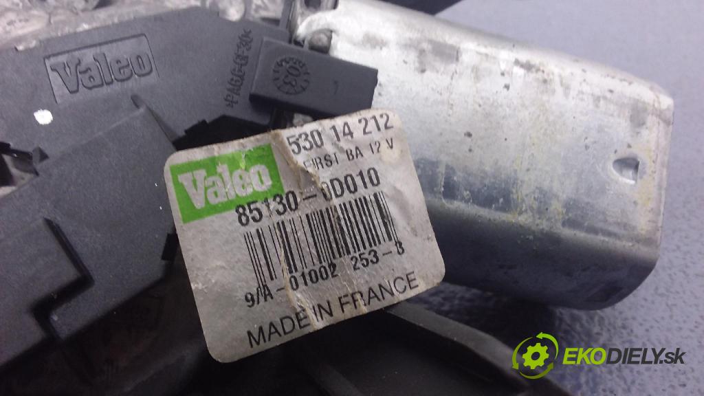 Toyota Yaris 2003 motor: Stierače: zad 85130-0D010