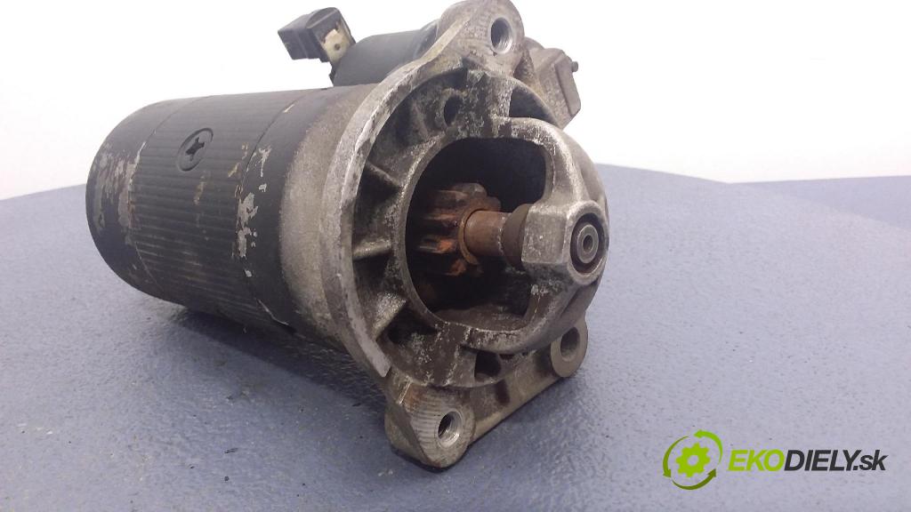 Volkswagen Polo 2001 štartér 085911023E