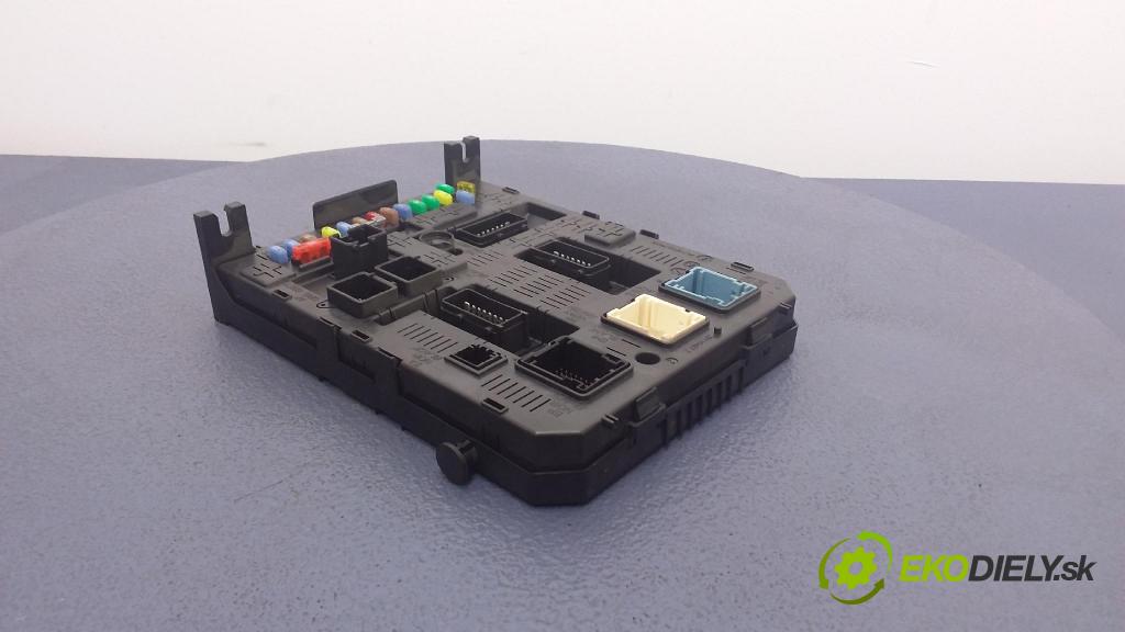 Peugeot Partner 2010 skříňka Pojistky 9666895580