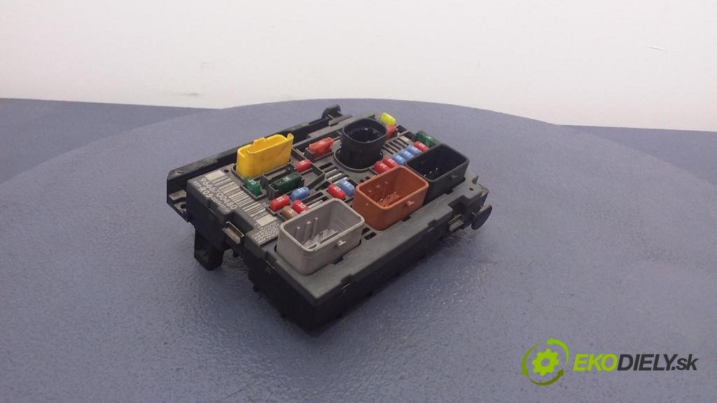 Peugeot Partner 2010 skříňka Pojistky 9666700480