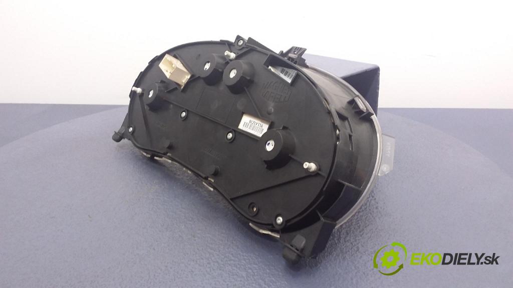 Peugeot Partner 2010 Přístrojová deska 9665983180