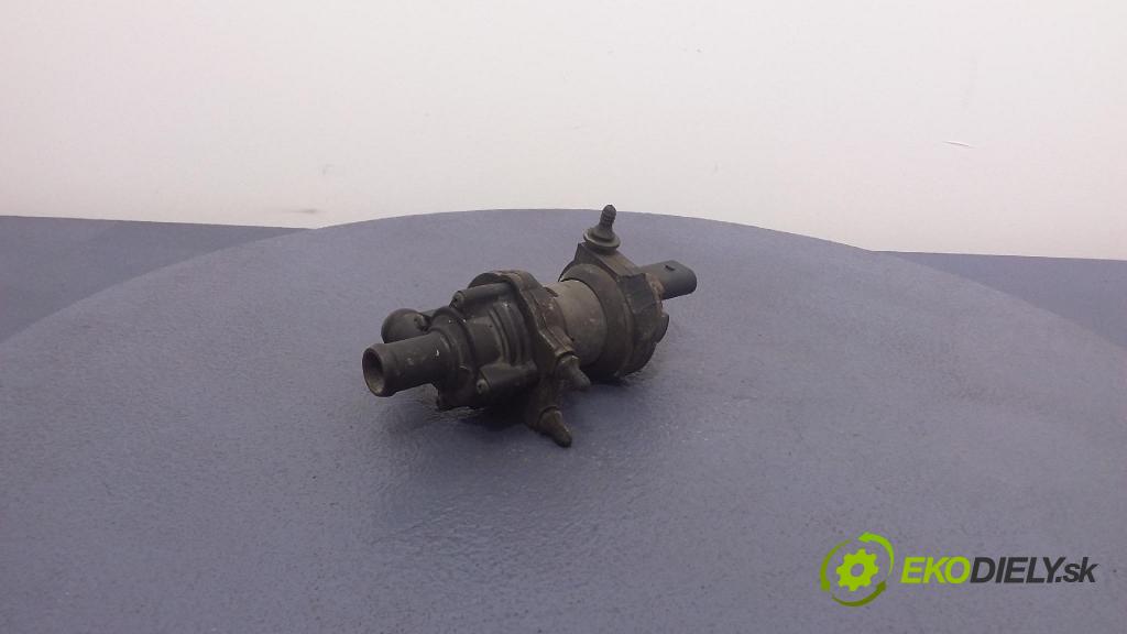 Volkswagen Sharan 2004 čerpadlo Voda 3D0965561D