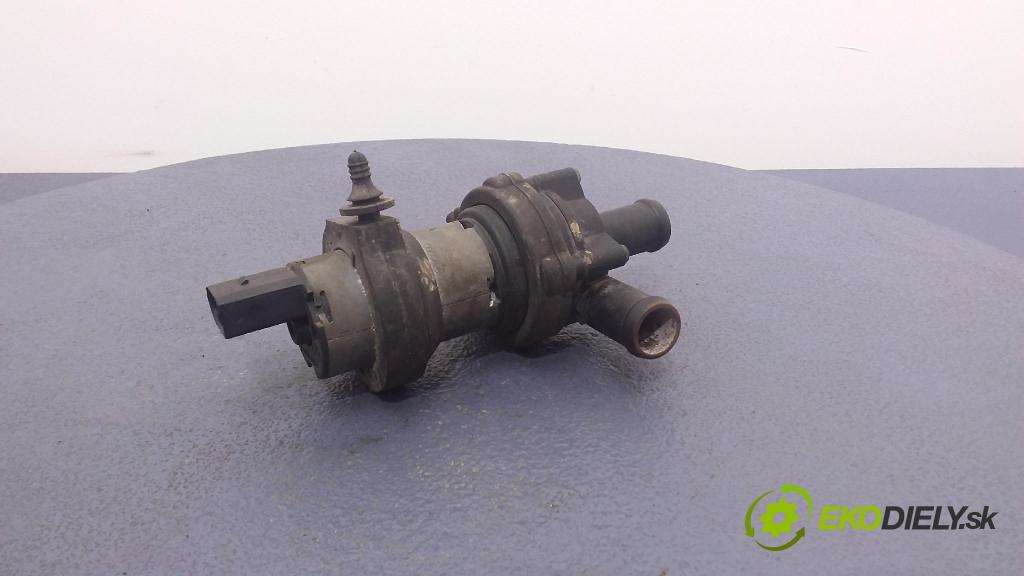 Volkswagen Sharan 2004 čerpadlo Voda 3D0965561D