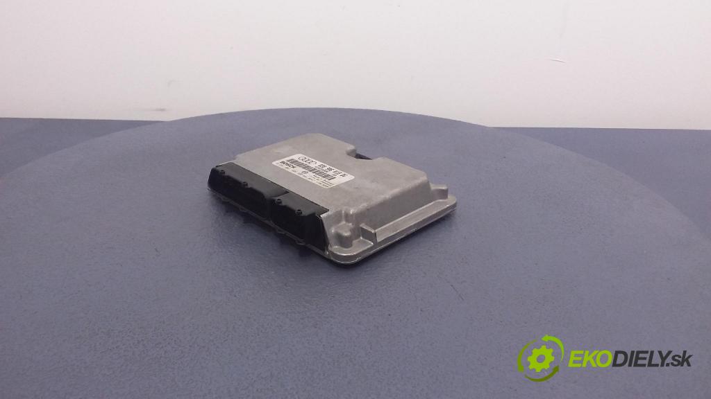 Audi A6 1998 řídící jednotka Motor: 038906018DG