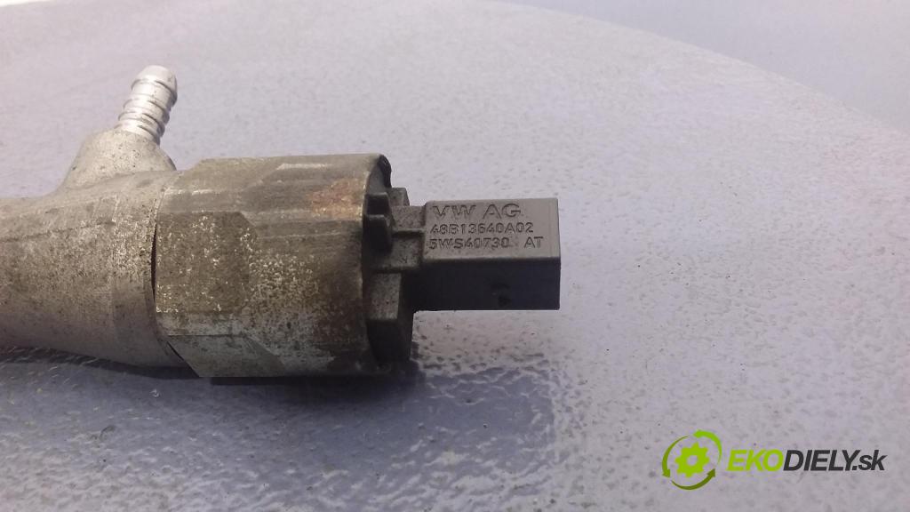 Skoda Fabia 2010 lišta Dodávka: 03L130089B