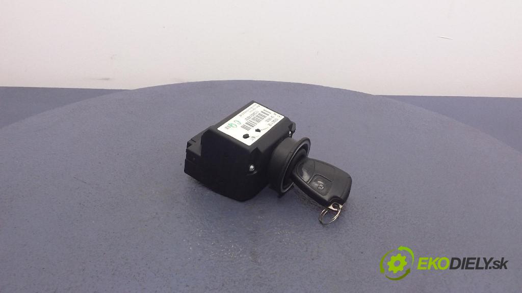 Mercedes A-klasa 2006 Spínač zapalování. 1695451108