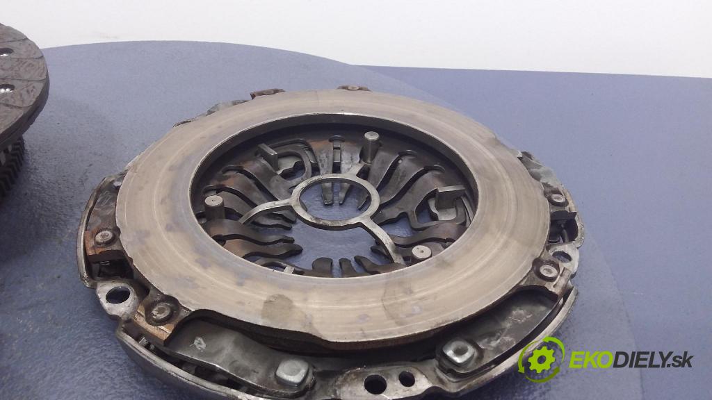 Mercedes A-klasa 2006 Spojka: / kolo Dvouhmotový 415039110