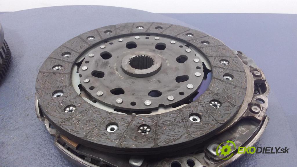 Mercedes A-klasa 2006 Spojka: / kolo Dvouhmotový 415039110