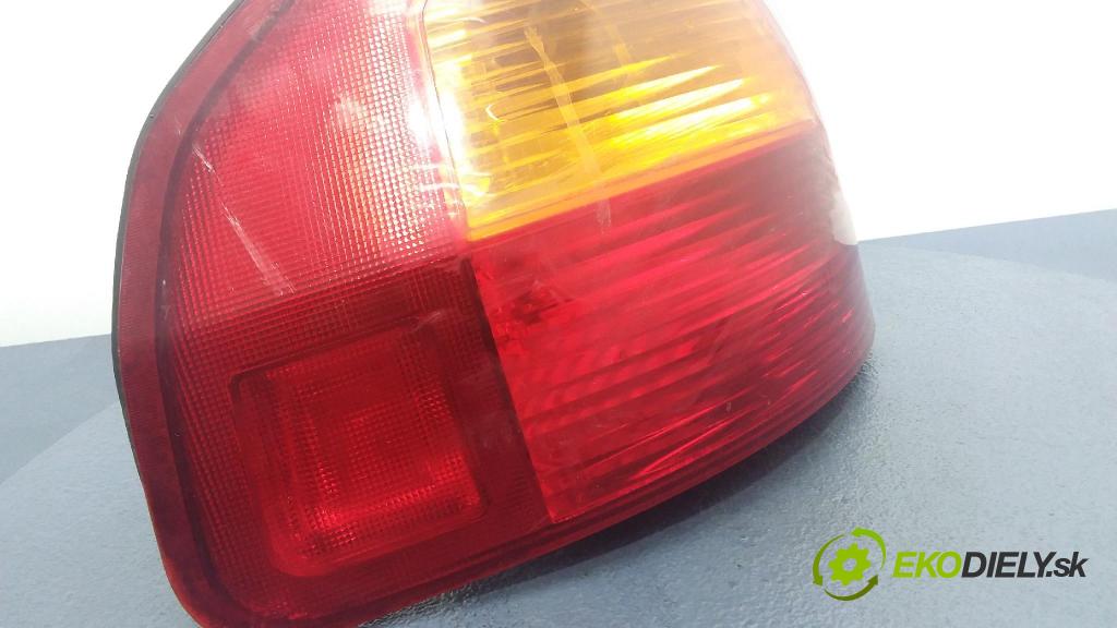 Hyundai Santa fe 2001 svetlo / reflektor zad ľavá Vonkajsia: 01