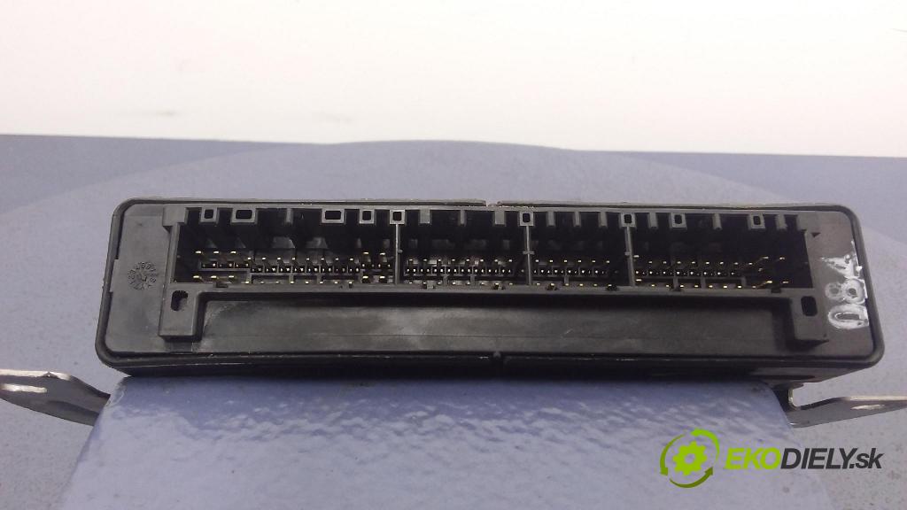 Hyundai Santa fe 2001 riadiaca jednotka Motor: 39121-38160