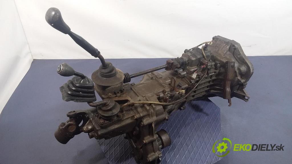 Daihatsu Feroza 1989 prevodovka Manualna 01