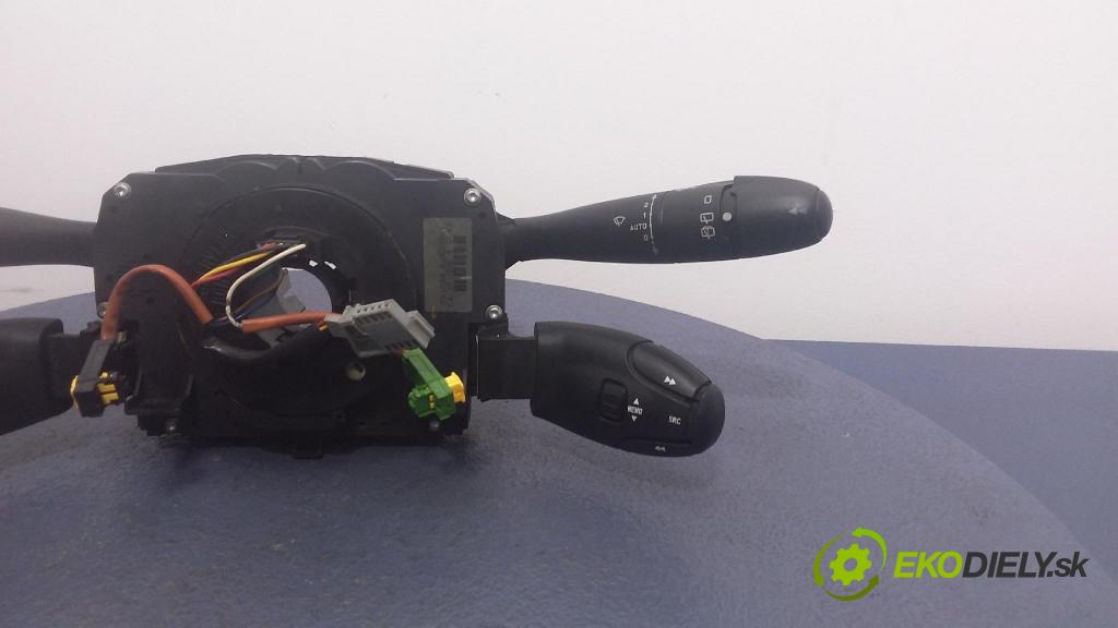 Peugeot 407 2007 prepínač Komplex: 96611304XT