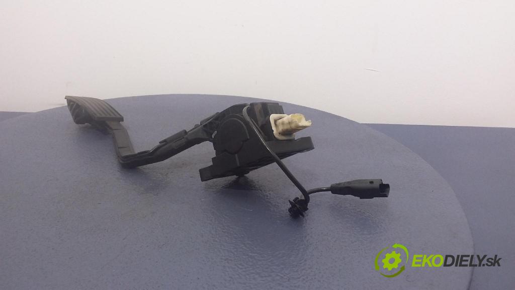 Peugeot 407 2007 pedal Plyn: 9650341780