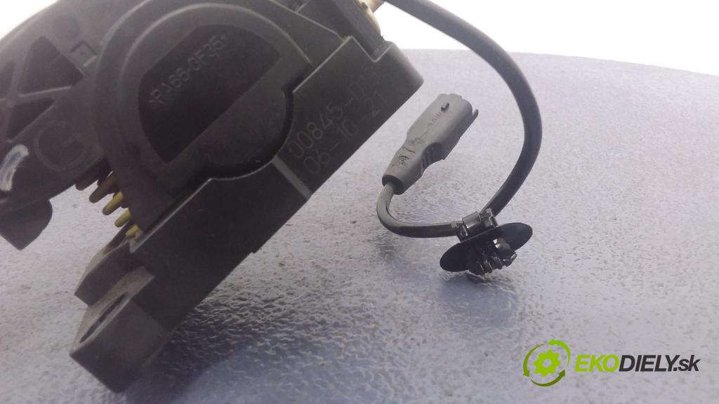 Peugeot 407 2007 pedal Plyn: 9650341780