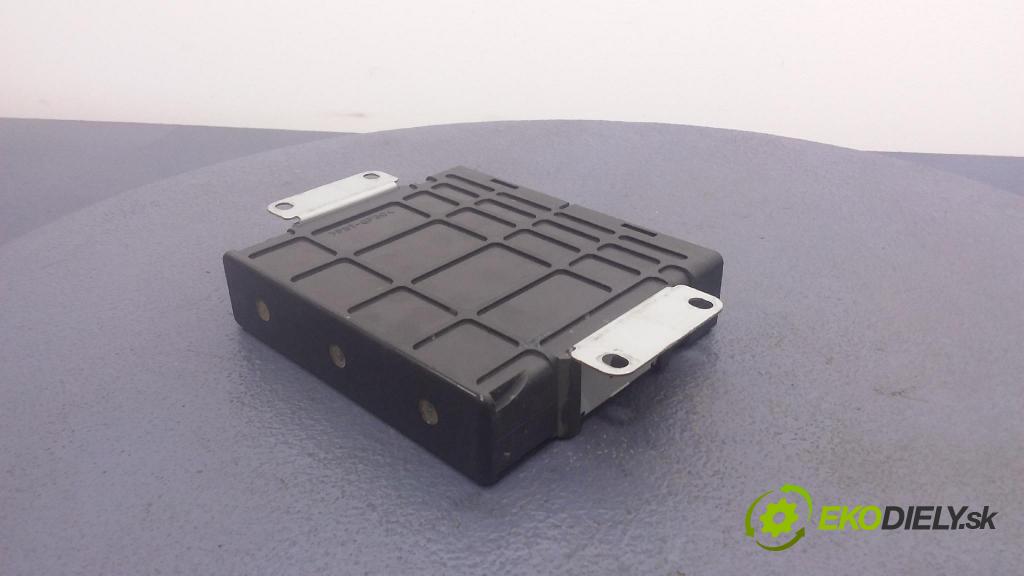 Mitsubishi Grandis 2008 riadiaca jednotka Motor: 8631A136