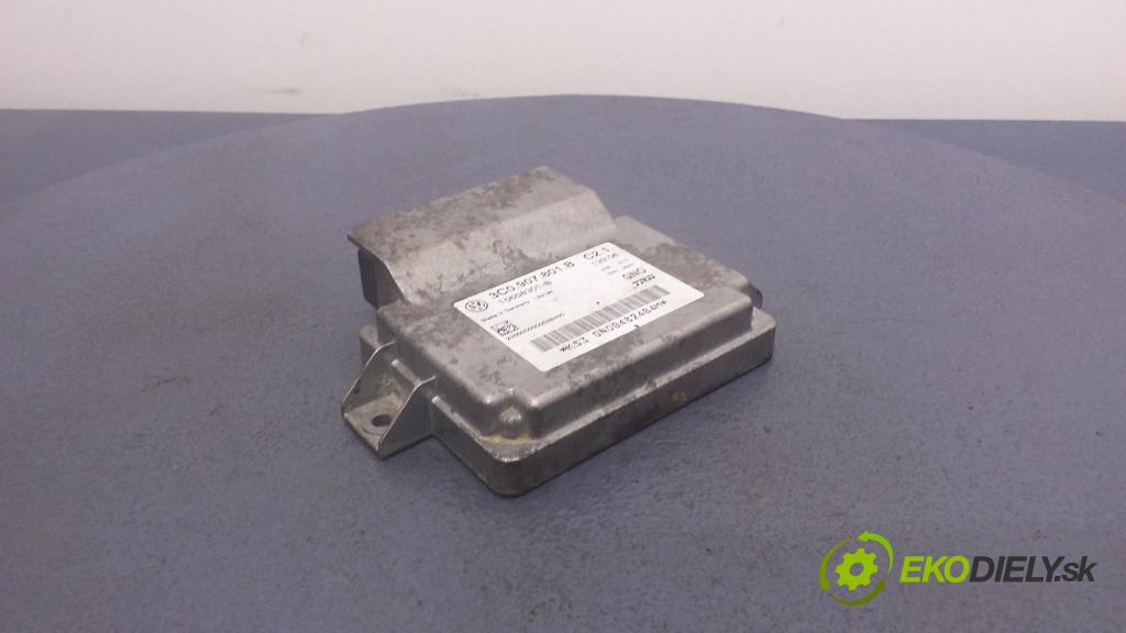 Volkswagen Passat 2008 riadiaca jednotka 3C0907801B