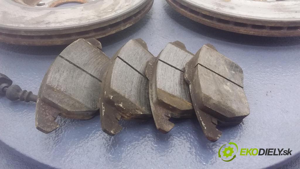 Volkswagen Passat 2008 kotúč Brzda: pred 312 MM