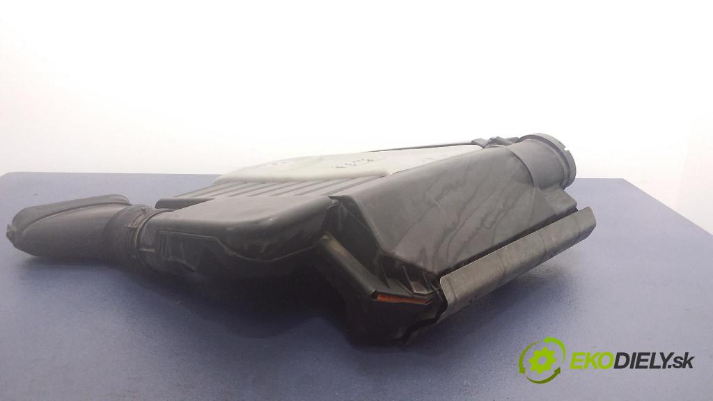 Volkswagen Passat 2008 obal Filtre: Vzduch: 06F133837T