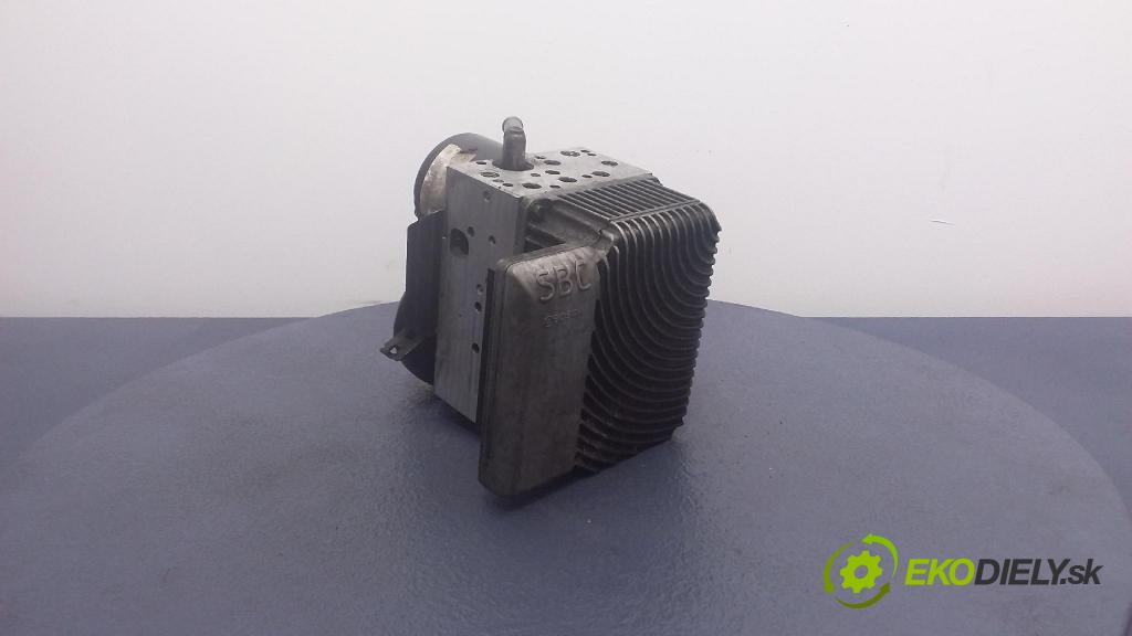 Mercedes-benz E 320 2003 čerpadlo ABS x 0265960036