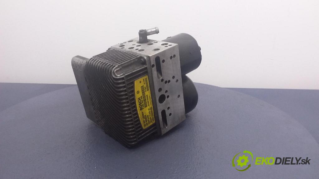 Mercedes-benz E 320 2003 čerpadlo ABS x 0265960036