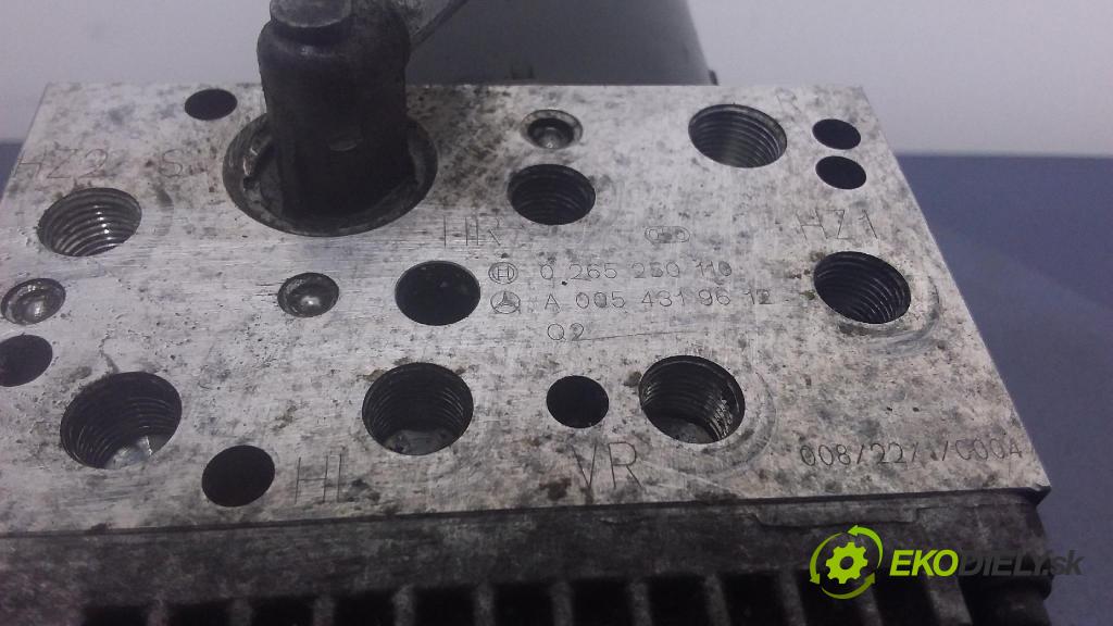 Mercedes-benz E 320 2003 čerpadlo ABS x 0265960036