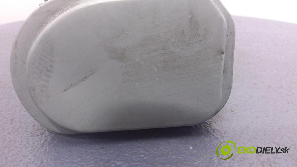 Mitsubishi Grandis 2007 klapka 44945